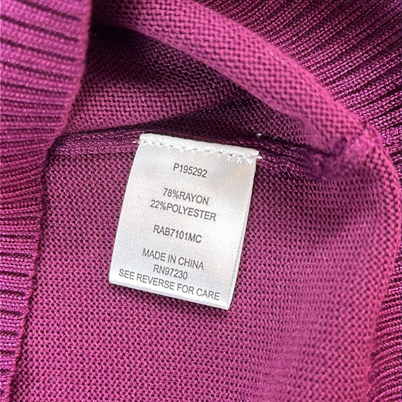 *Crave Fame* Cold Shoulder Thin Sweater Plum Colored Size S Never worn! - Picture 11 of 12